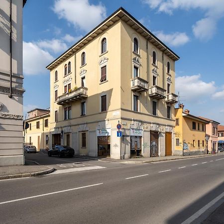 Monza Apartamento Exterior foto